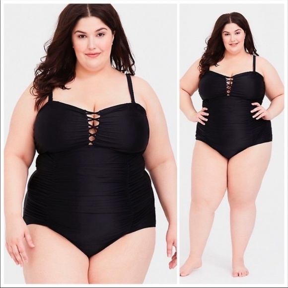 NWT! TORRID black lattice ruched one piece bathing suit, 5X. - Picture 2 of 9